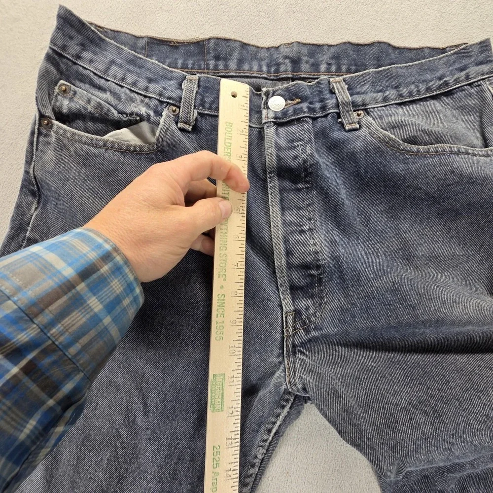 Levis important sizing